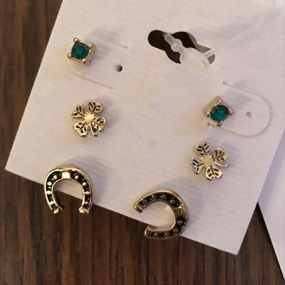 Brand new earrings - Picture 1 of 4